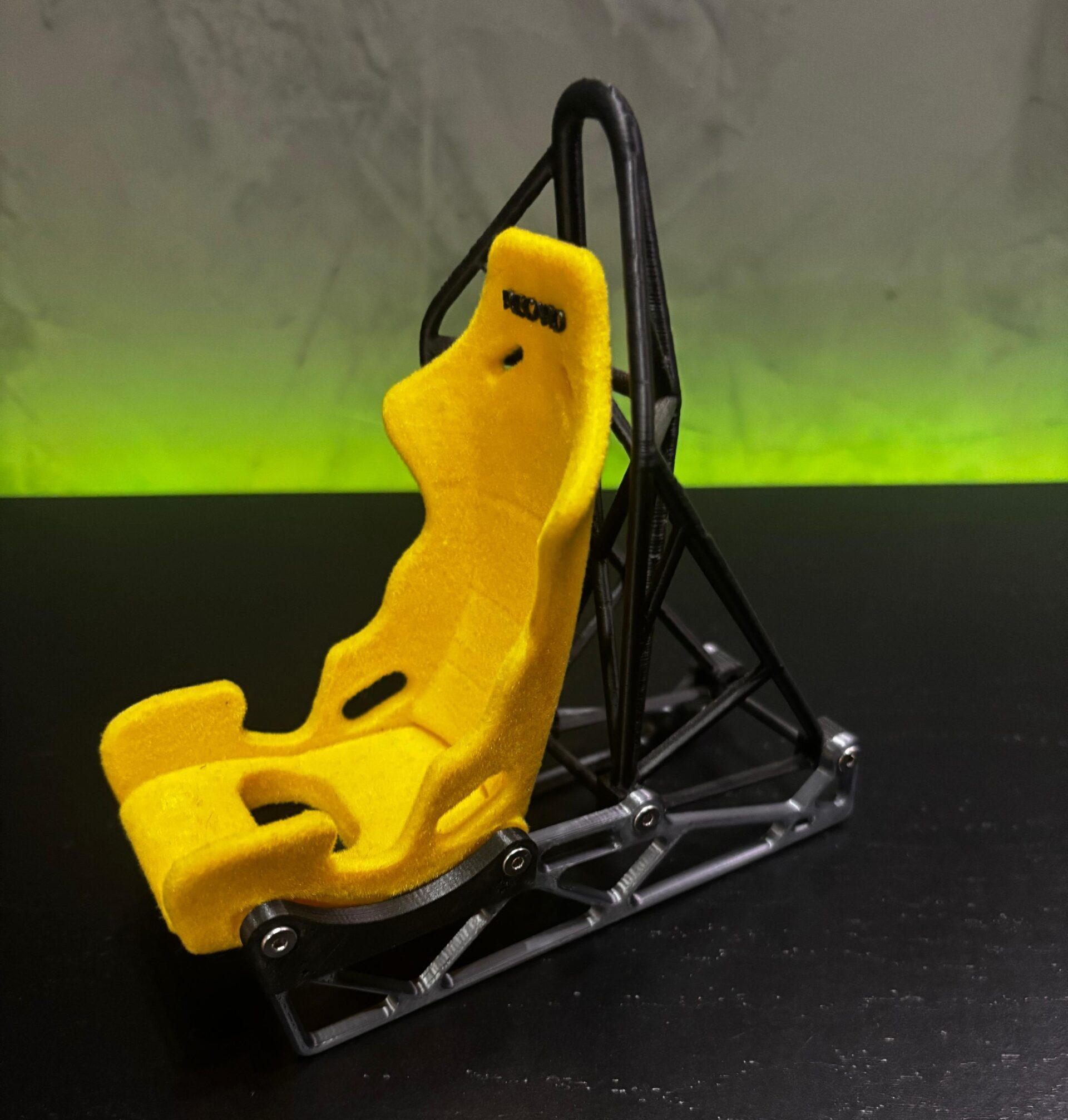 Suporte Para Celular Banco Recaro Amarelo (Aveludado) - Imagem 2